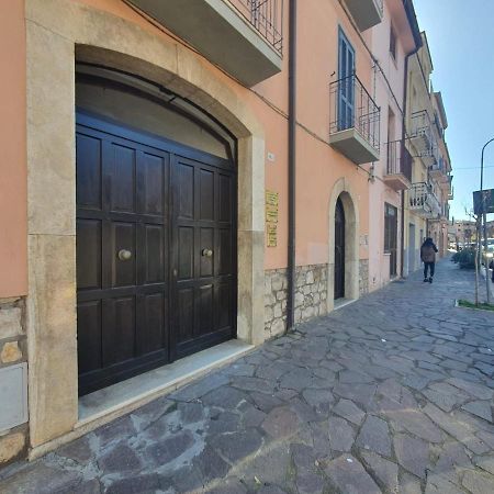 Casa Pepe - Fondi Vertice Rooms Екстер'єр фото