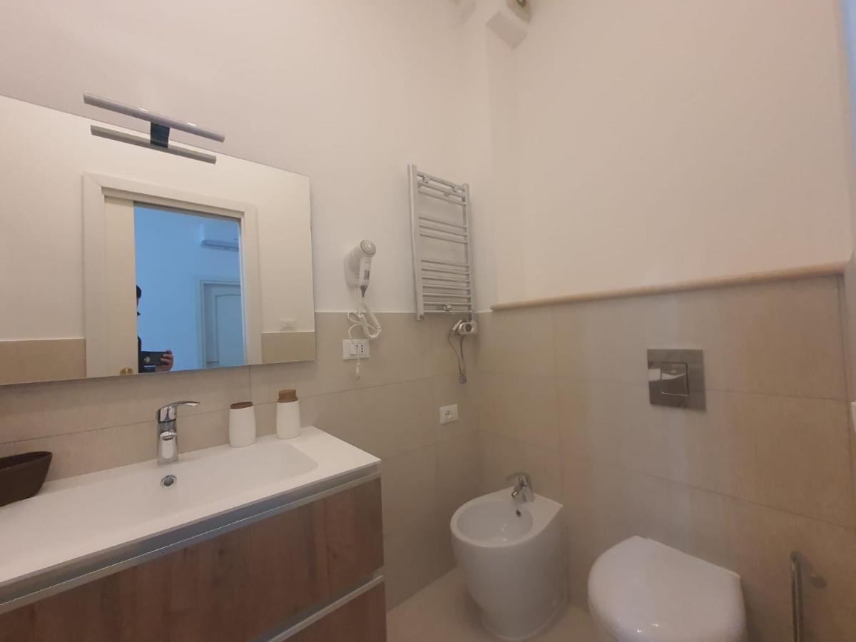 Casa Pepe - Fondi Vertice Rooms Екстер'єр фото